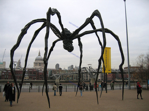 عنکبوت غول پیکر، لندن، انگلیس