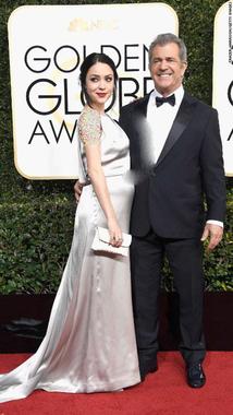 کت و شلوار مل گیبسون Mel Gibson در گلدن گلوب 2017 Golden Globe